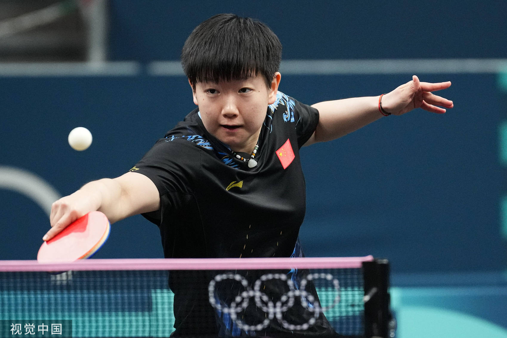 绿茵场上再 绿茵场上再